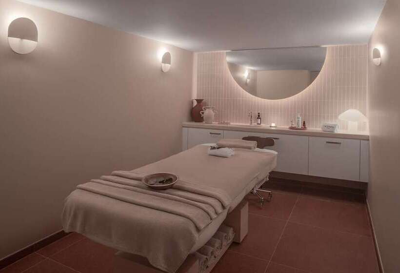 هتل Doubletree By Hilton Lyon Eurexpo & Spa