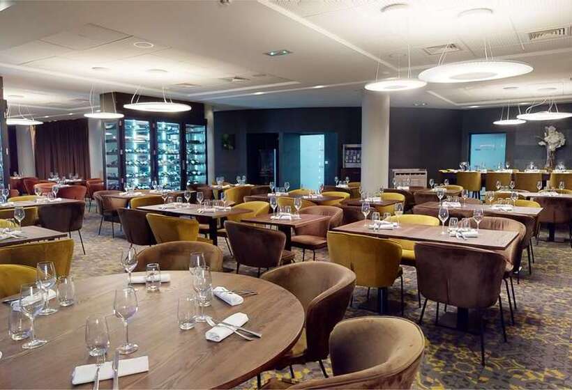 ホテル Doubletree By Hilton Lyon Eurexpo & Spa