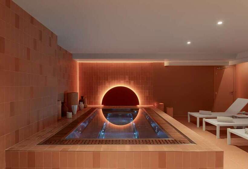 هتل Doubletree By Hilton Lyon Eurexpo & Spa