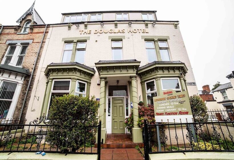 ホテル The Douglas