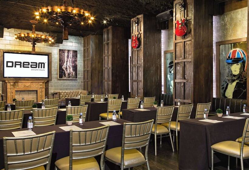 فندق Dream Downtown, by Hyatt