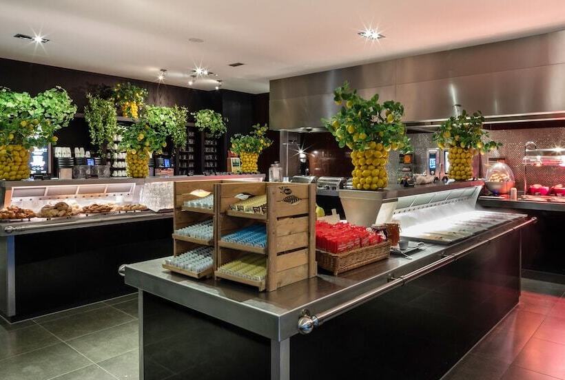 Van Der Valk Hotel Duiven Near Arnhem A12