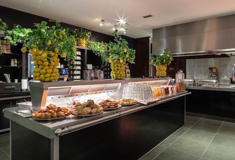 Van Der Valk Hotel Duiven Near Arnhem A12