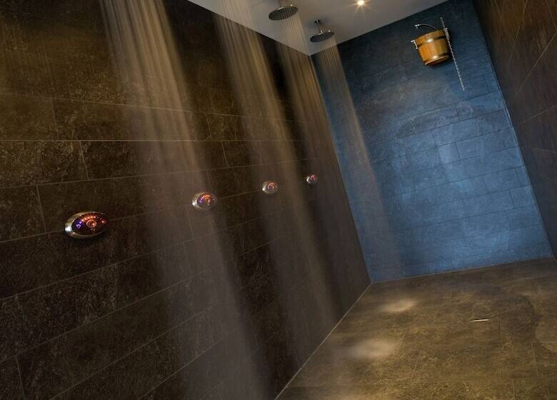 Van Der Valk Hotel Duiven Near Arnhem A12