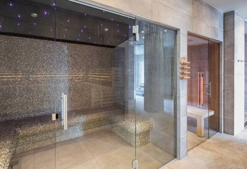 Van Der Valk Hotel Duiven Near Arnhem A12