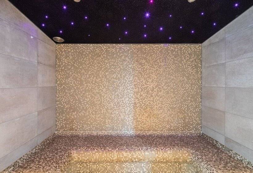 Van Der Valk Hotel Duiven Near Arnhem A12