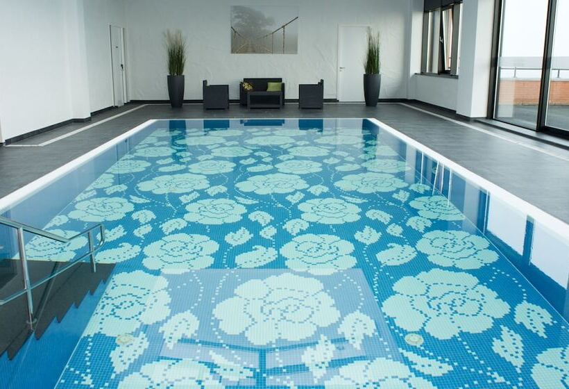 Van Der Valk Hotel Duiven Near Arnhem A12