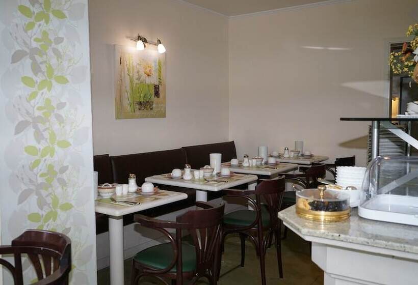 酒店 Entrée Groß Borstel Garni