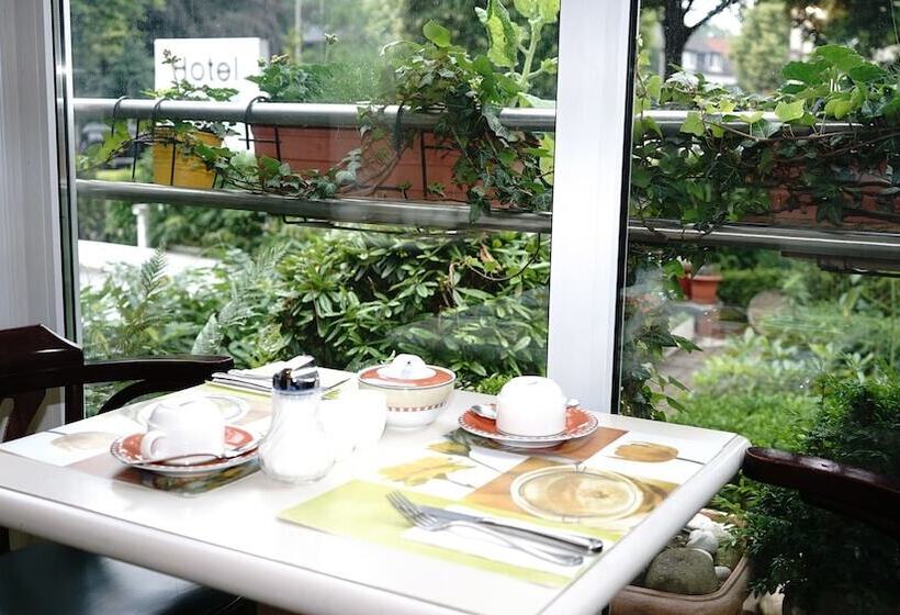 酒店 Entrée Groß Borstel Garni