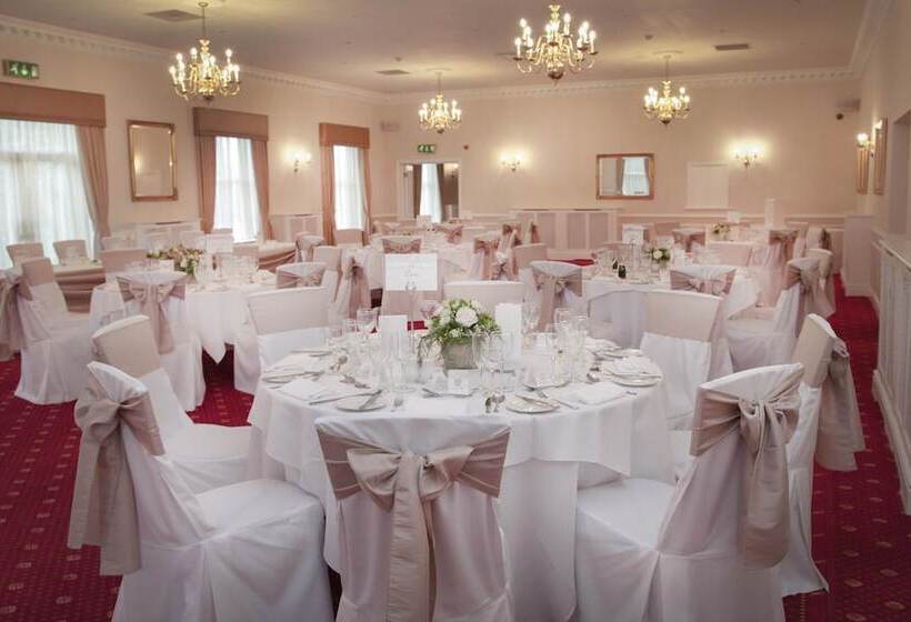 בית מלון כפרי Farington Lodge