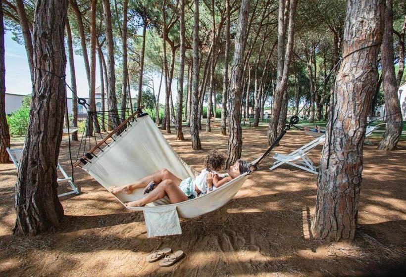 فندق Garden Toscana Resort