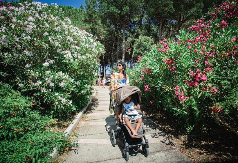 فندق Garden Toscana Resort