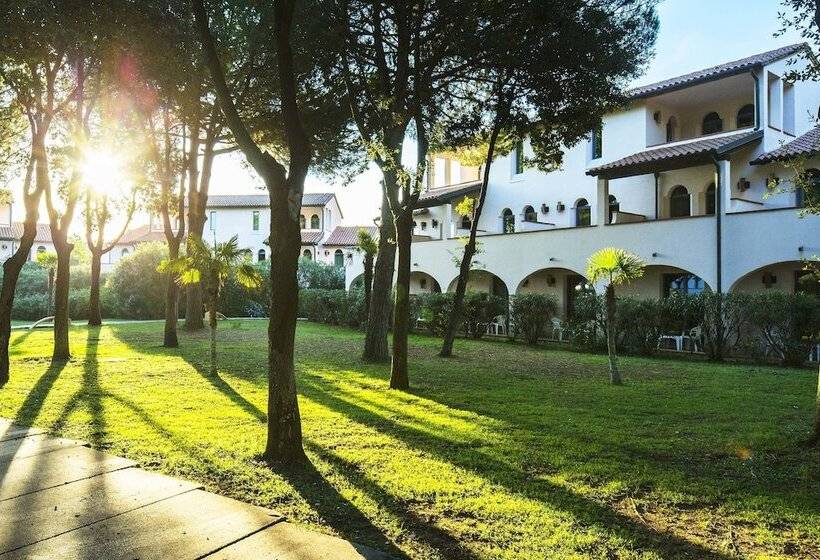 فندق Garden Toscana Resort