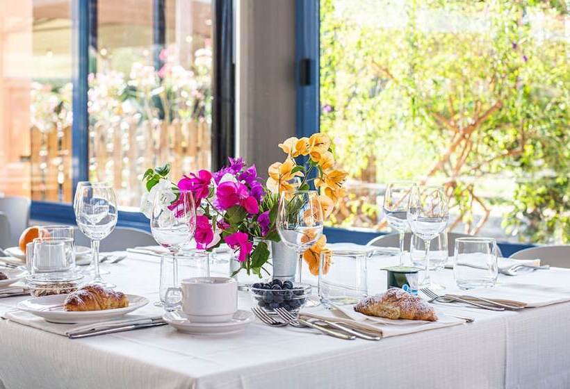 فندق Garden Toscana Resort