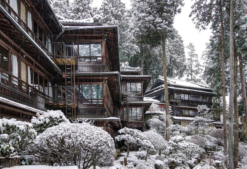 فندق Yunoshimakan