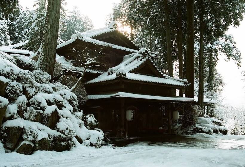 فندق Yunoshimakan