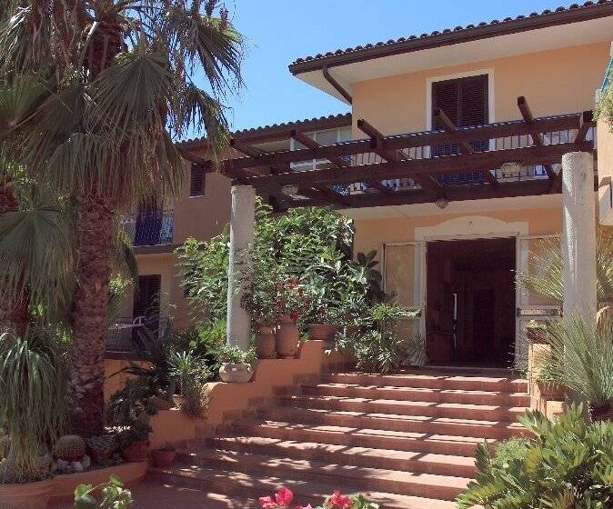 ホテル Grotticelle