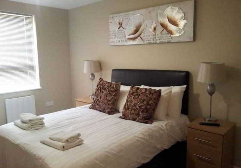 Отель Hamilton Centre Apartments