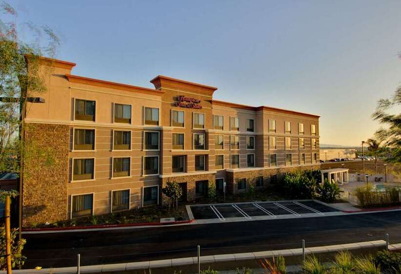 فندق Hampton Inn & Suites Moreno Valley