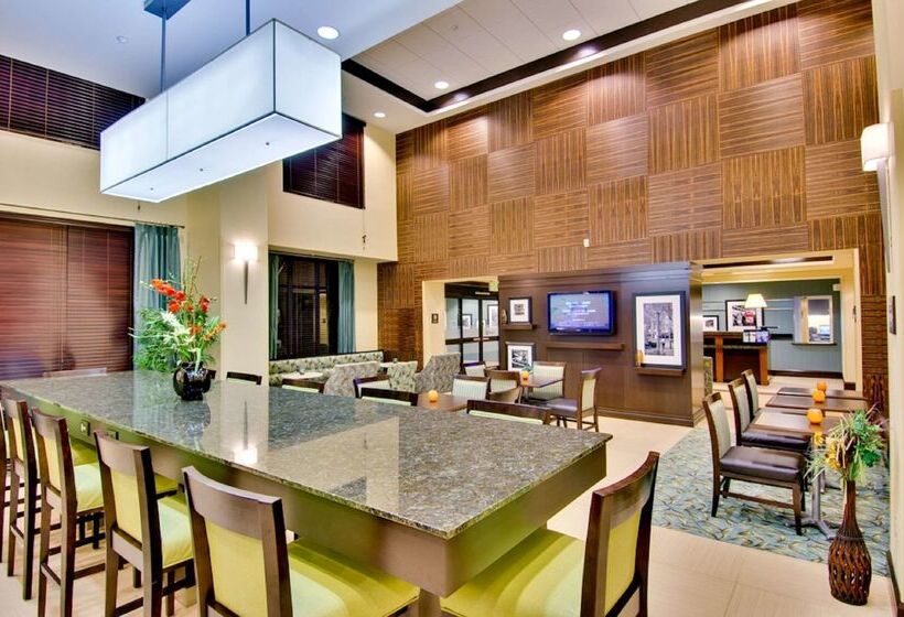 فندق Hampton Inn & Suites Moreno Valley