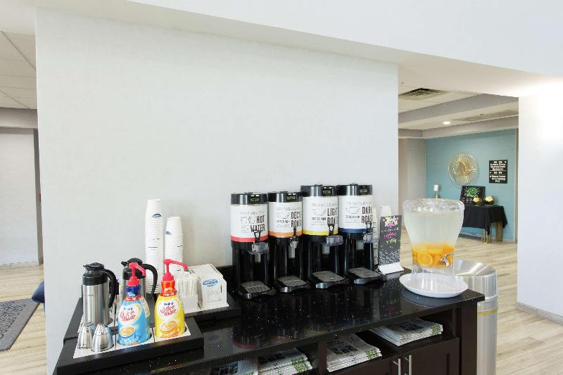 هتل Hampton Inn & Suites Ankeny