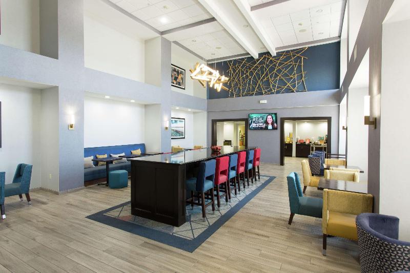 호텔 Hampton Inn & Suites Ankeny
