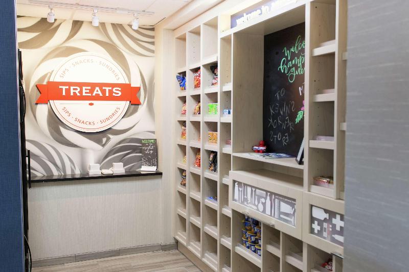 هتل Hampton Inn & Suites Ankeny