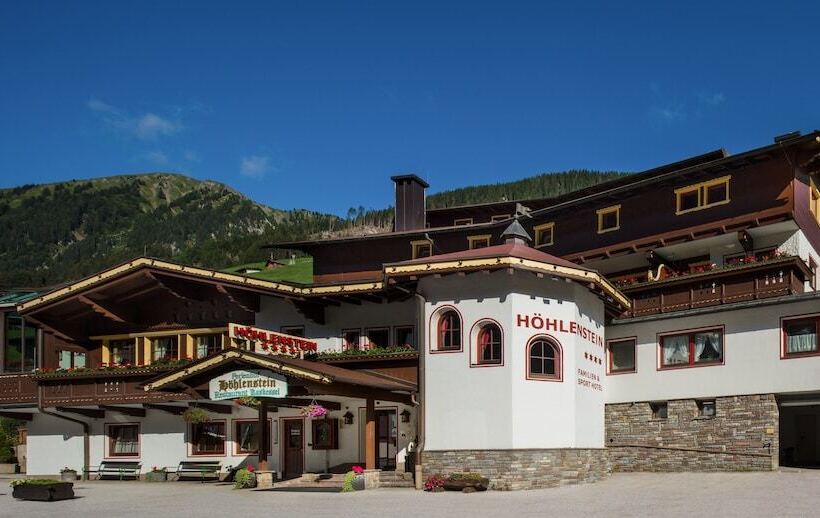 호텔 Höhlenstein