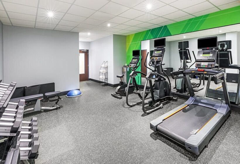 Holiday Inn Hotel & Suites Tulsa South, An Ihg