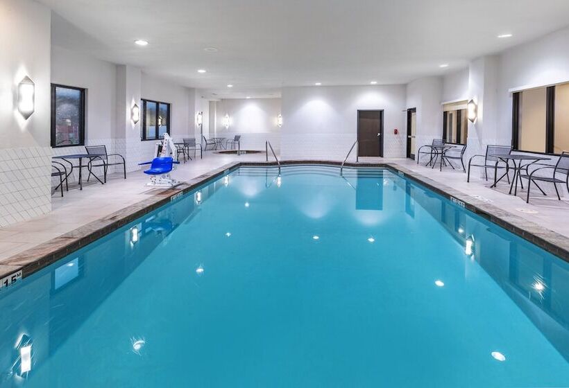 Holiday Inn Hotel & Suites Tulsa South, An Ihg