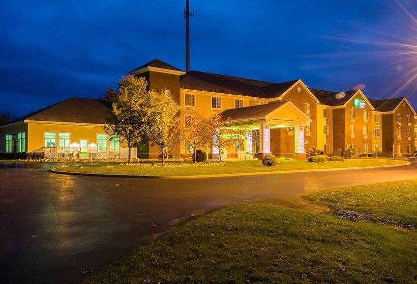 Holiday Inn Express Hotel & Suites Acme Traverse City, An Ihg