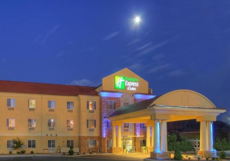 فندق Holiday Inn Express & Suites Tucumcari By Ihg