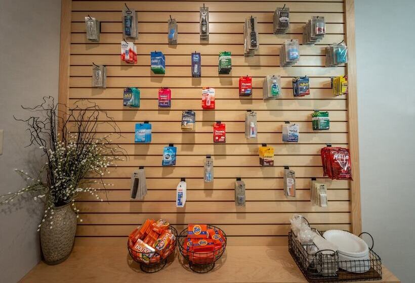 호텔 Holiday Inn Express & Suites Tupelo, An Ihg