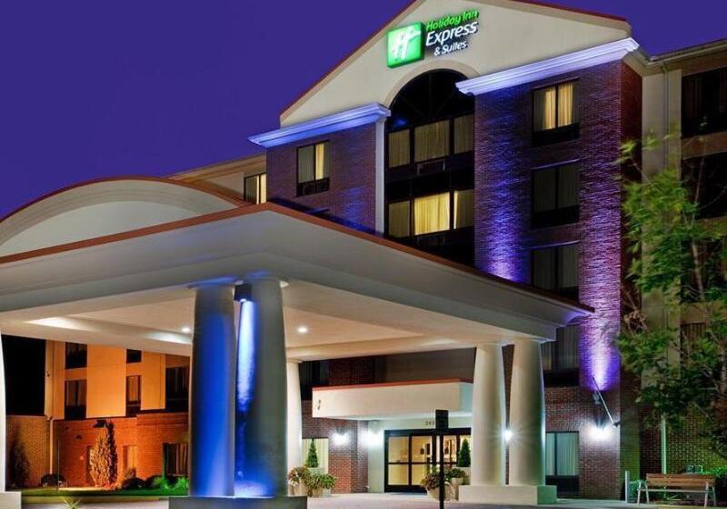 هتل Holiday Inn Express & Suites Chesapeake, An Ihg