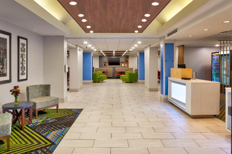 호텔 Holiday Inn Express & Suites Chesapeake, An Ihg