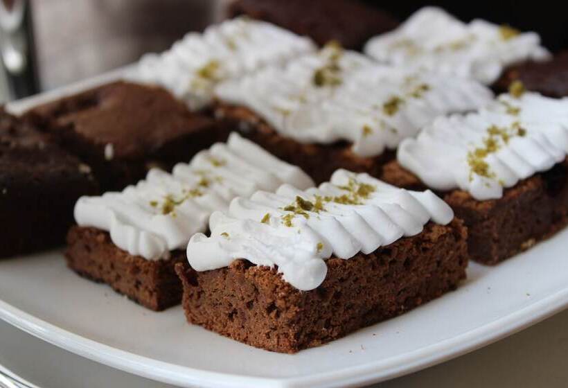 هتل Holiday Inn Kyiv By Ihg