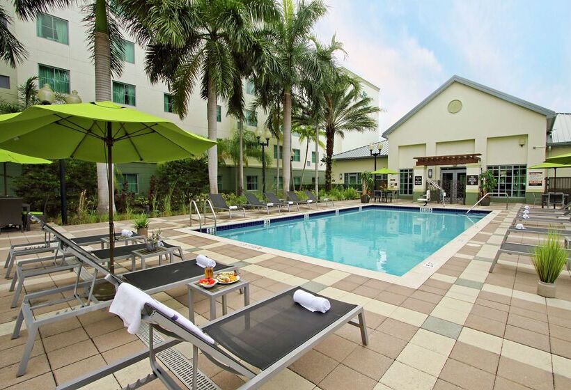 هتل Homewood Suites By Hilton Ft.lauderdale Airportcruise Port