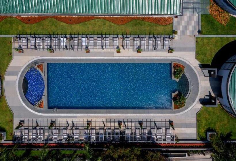 هتل Hyatt Regency Trivandrum