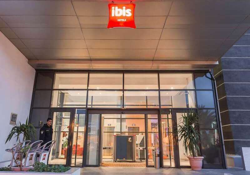 هتل Ibis Oran Les Falaises
