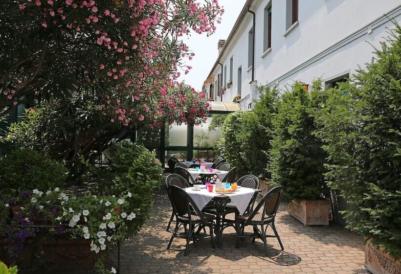 ホテル Il Granaio