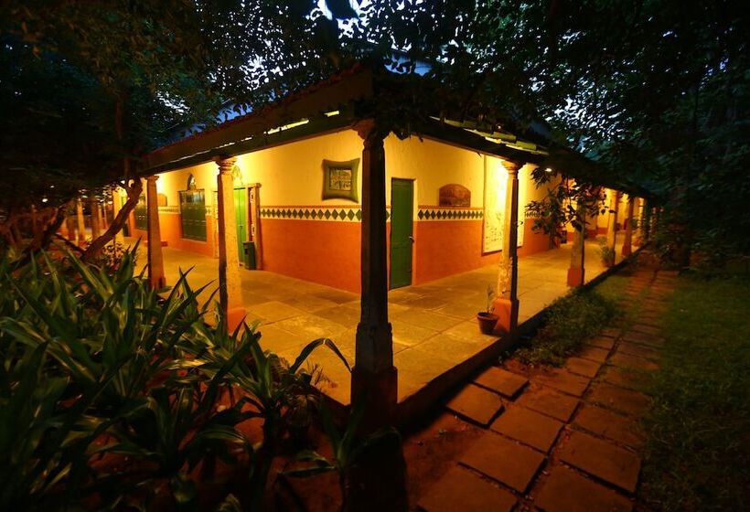 ホテル Indeco Mahabalipuram