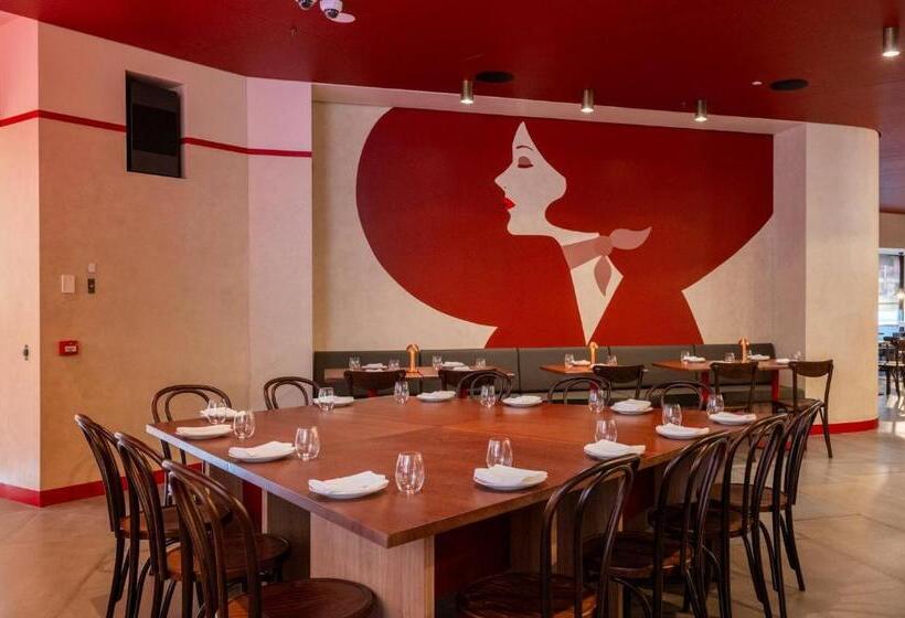 هتل Indigo Sydney Potts Point, An Ihg