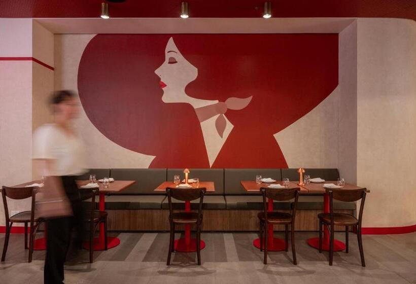 هتل Indigo Sydney Potts Point, An Ihg