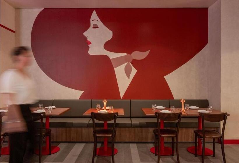 هتل Indigo Sydney Potts Point, An Ihg