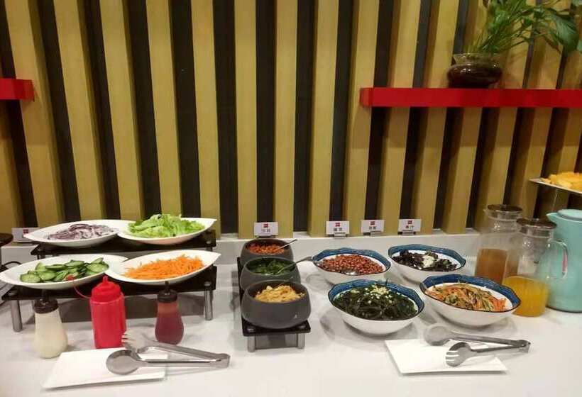 酒店 Ibis Tianjin Railway Station