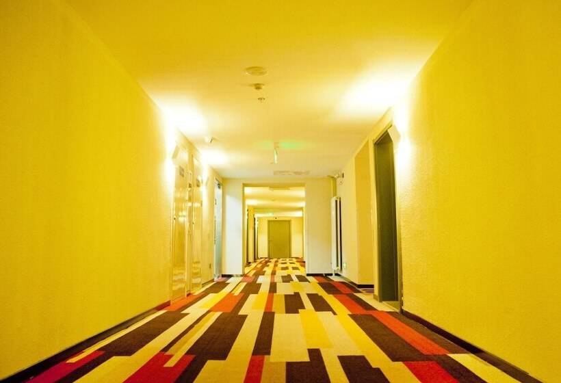 酒店 Ibis Tianjin Railway Station