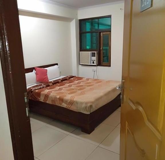 ホテル Kanha Agra