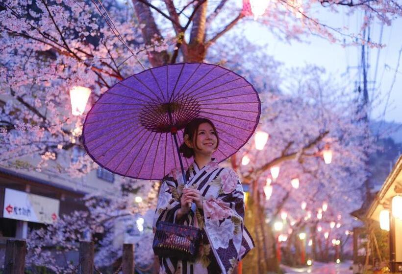 호텔 Kawaguchiya Kinosaki Riverside