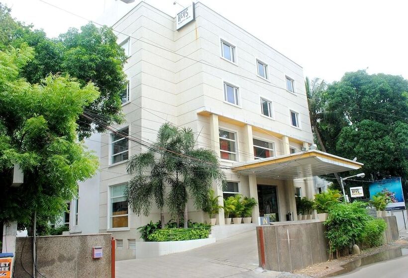 Keys Select By Lemon Tree Hotels, Katti Ma, Chennai