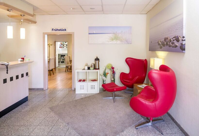 호텔 Königstein Kiel By Tulip Inn